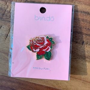 Ban.do Flair Rose Pin and Matching Journal